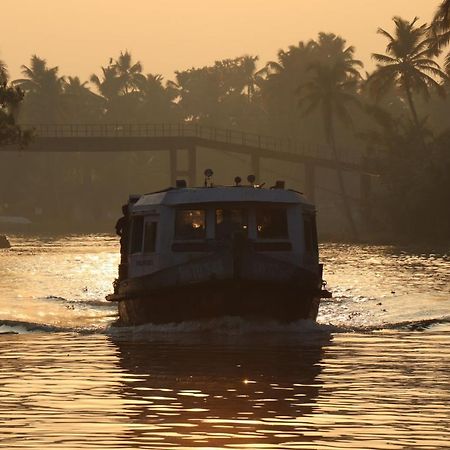 Hotel Marari Houseboat Mararikulam Exteriér fotografie