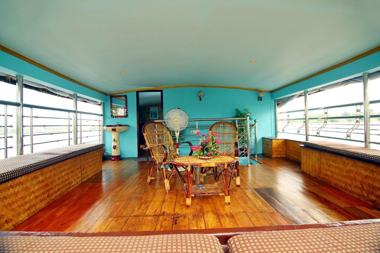 Hotel Marari Houseboat Mararikulam Exteriér fotografie